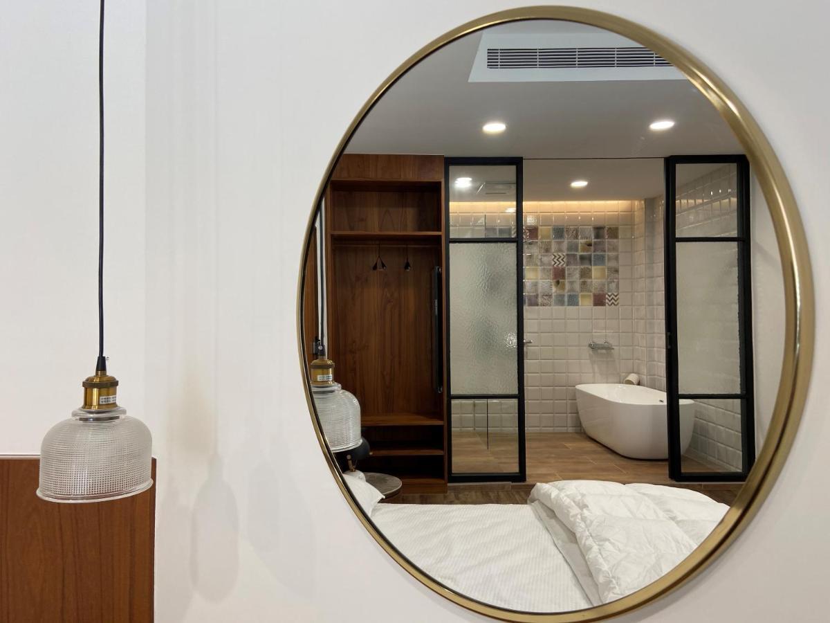 De Provintia Straat B&B Тайнан Стая снимка