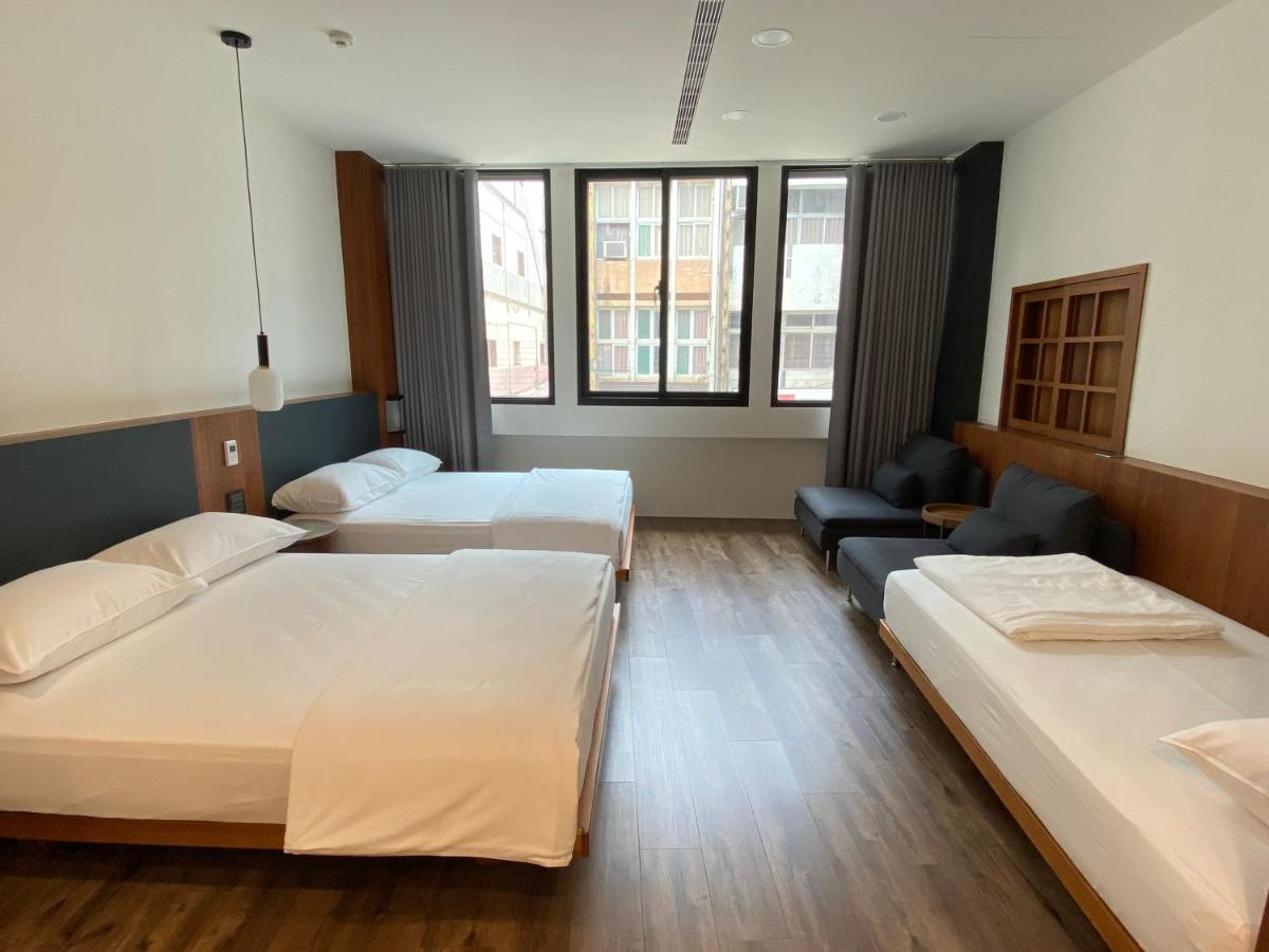 De Provintia Straat B&B Тайнан Екстериор снимка